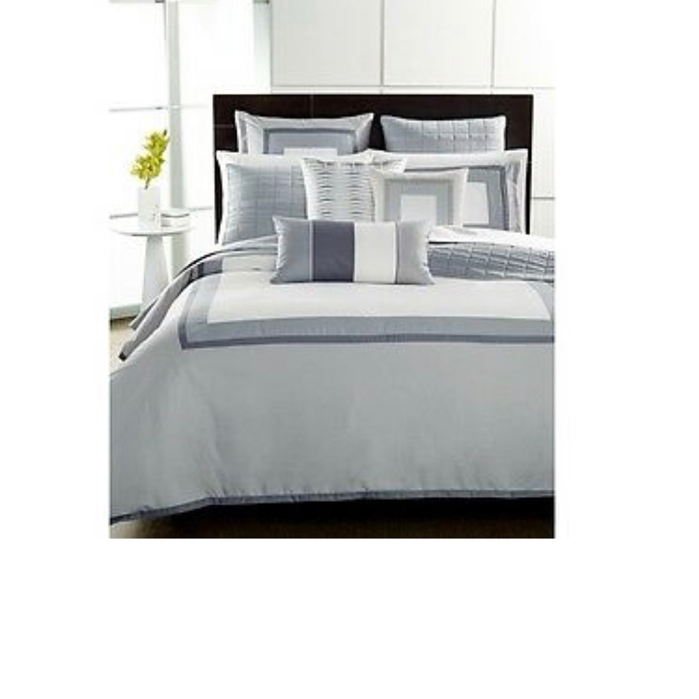 Hotel Collection Twin Comforter, Wrinkle…